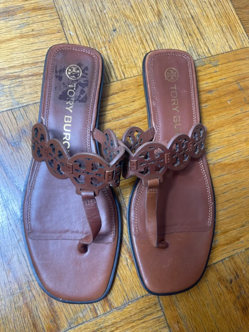 Tory Burch Tiny Miller 10mm Thong Sandals Burnt Cuoio Brown Leather Size 9M